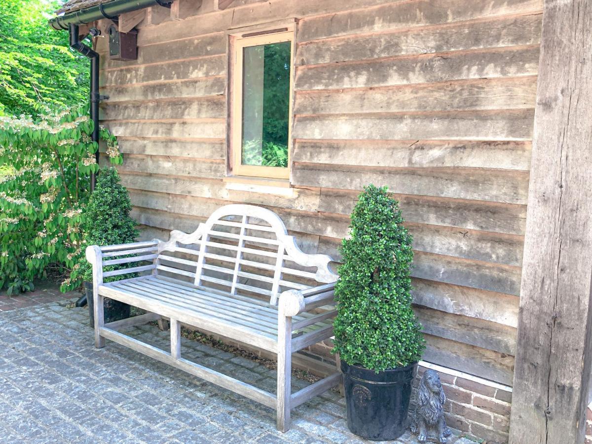 Hertford Barn Conversion Eksteriør bilde